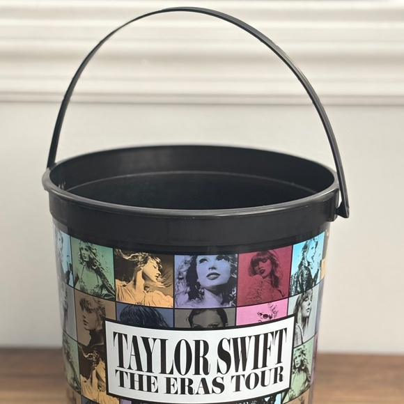 TAYLOR SWIFT The Eras Tour Movie AMC Collectible Large Popcorn Bucket w/ handle - Picture 2 of 8
